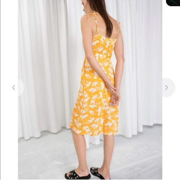 & Other Stories Tropical Yellow and White Floral Sundress - Picture 10 of 11